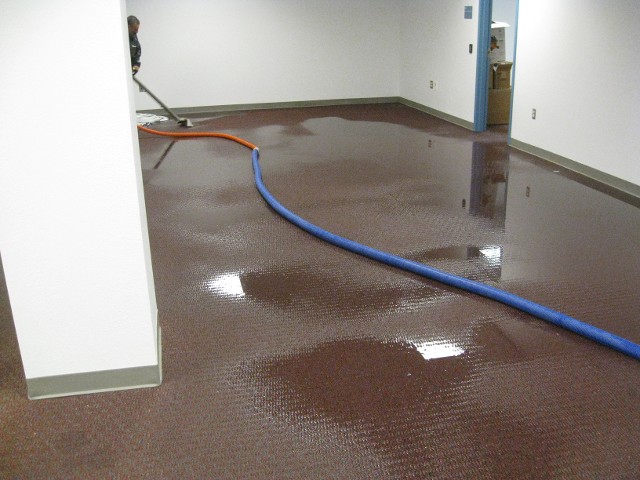 Flagstaff, AZ Super Savers Restoration is a Water Restoration Company that offers 24 hour Water extraction Service, Flood Restoration, Water Removal, Water Damage Service, Flooded Carpets in The Phoenix AZ Areas Water Restoration Flagstaff, Water Extraction Flagstaff, Flood Restoration Flagstaff, AZ